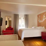 Le Pavillon 7 4*