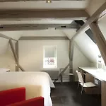 Le Pavillon 7 4*