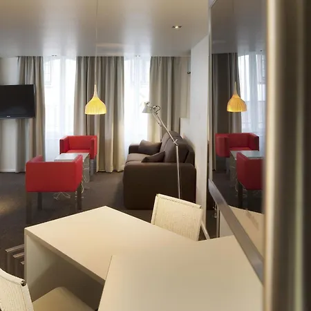 Le Pavillon 7