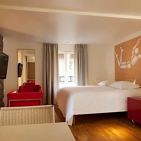 Le Pavillon 7