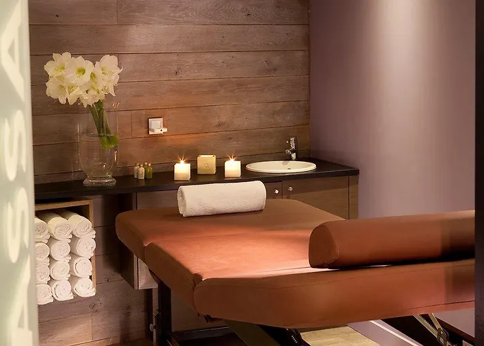 Le Pavillon 7 Hotel 4*