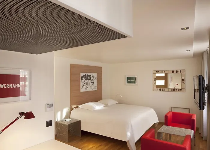 Le Pavillon 7 Hotel 4*