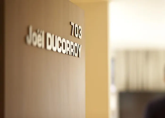 Le Pavillon 7 Hotel 4*